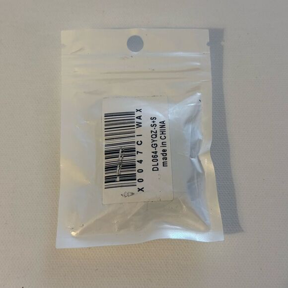 SS Super Sport Valve Stem Caps in Black Set of 4 NWT - Picture 4 of 4